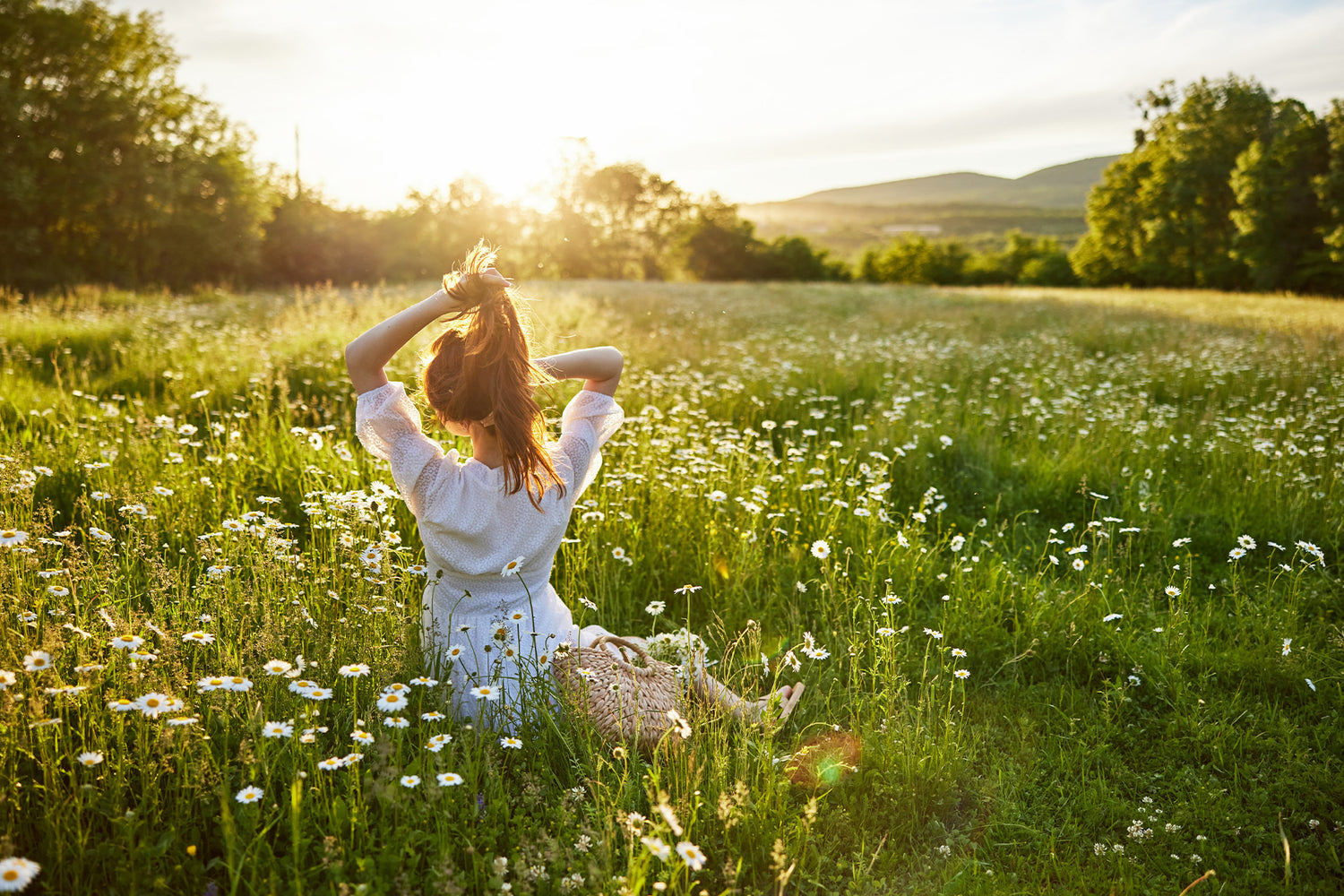 Pourquoi les cheveux s'éclaircissent au soleil ?